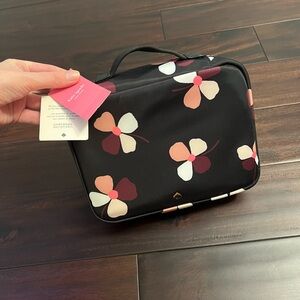 Kate Spade 4 piece cosmetic set - down dusk buds cosmetic set! NEW with tag!